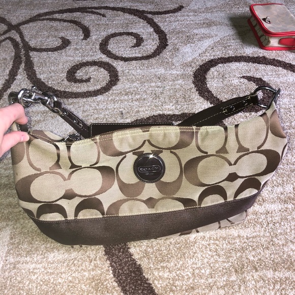 Coach purse - Picture 2 of 2